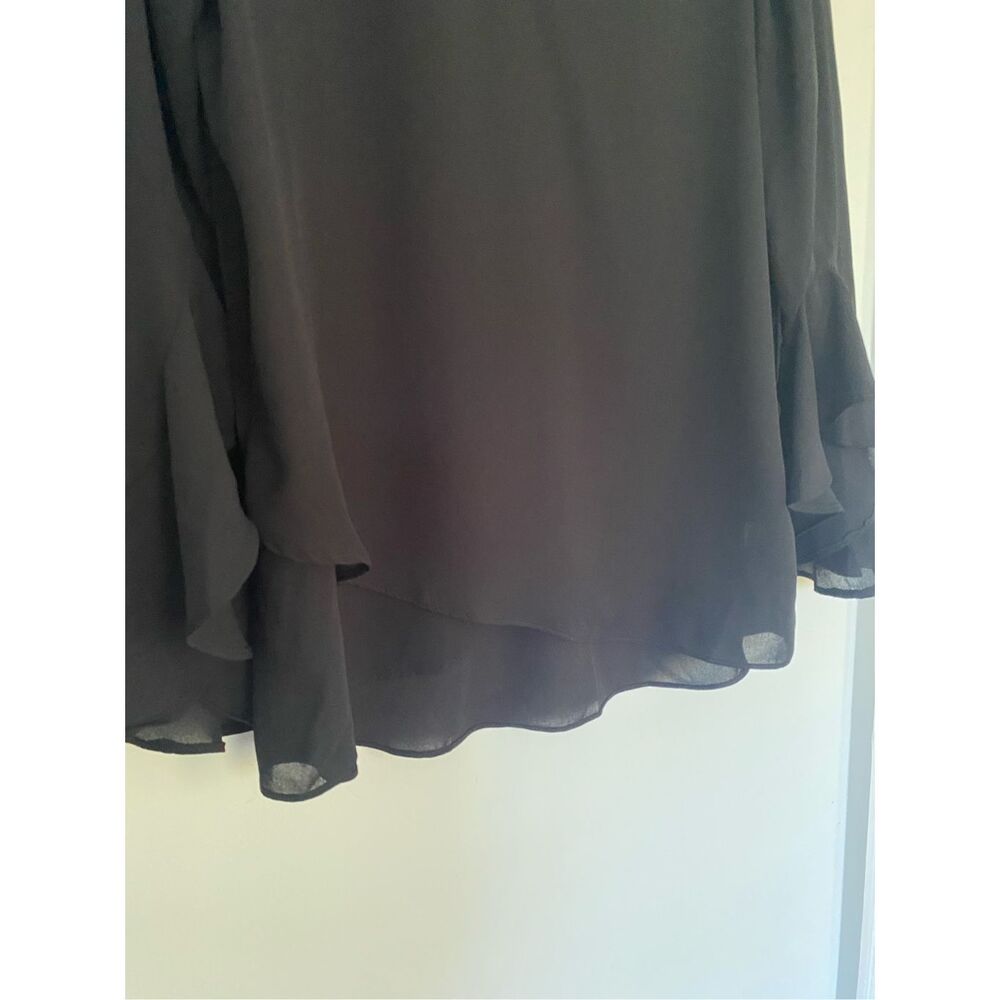 New Vince Camuto Black V Neck 4/4 Sleeve Top Sz M - Picture 6 of 12
